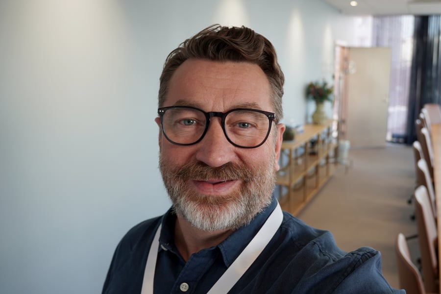 Anders i glasögon